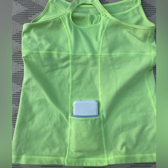 Calvin Klein Performance Tank - Picture 5 of 6